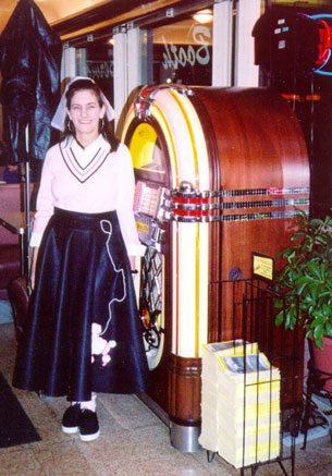 Springfield Royal Diner - Sock Hop 2004